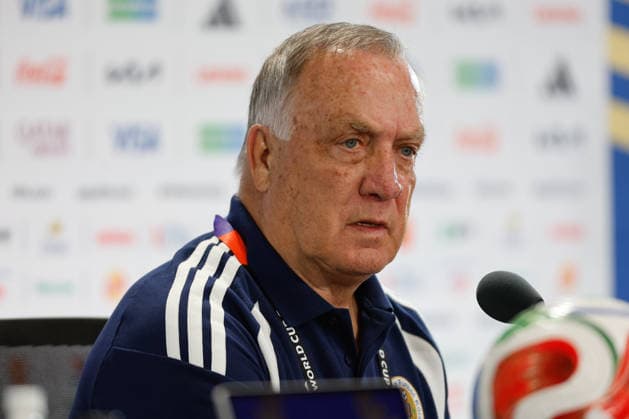 Curaçao head coach Dick Advocaat speaks during a press conference, PK, Pressekonferenz at Arrowhead Stadium in Kansas, United States. 19 June 2026. Press Conference for the Curaçao national team, Nationalteam !ACHTUNG: NUR REDAKTIONELLE NUTZUNG!  Copyright: xJUANxIGNACIOxRONCORONIx GR6059 20260620-55020652065_1