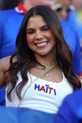 Philadelphia, USA, 19th June 2026. Haiti fans during the Brazil vs Haiti FIFA World Cup, WM, Weltmeisterschaft, Fussball match at Lincoln Financial Field, Philadelphia. Picture credit should read: Paul Terry Sportimage EDITORIAL USE ONLY. No use with unauthorised audio, video, data, fixture lists, club league logos or live services. Online in-match use limited to 120 images, no video emulation. No use in betting, games or single club league player publications. SPI_033_PT_Brazil_Haiti SPI-4846-0033