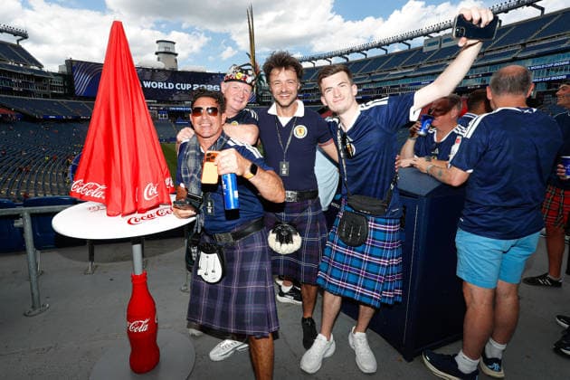 June 19, 2026; Foxborough, Massachusetts, USA; Scotland supporters pose for a photo ahead of a FIFA World Cup, WM, Weltmeisterschaft, Fussball 2026 Group C match between Scotland and Morocco at Boston Stadium. (c) CSM - ZUMAc04_ 20260619_zma_c04_043 Copyright: xBurtxGranofskyx
