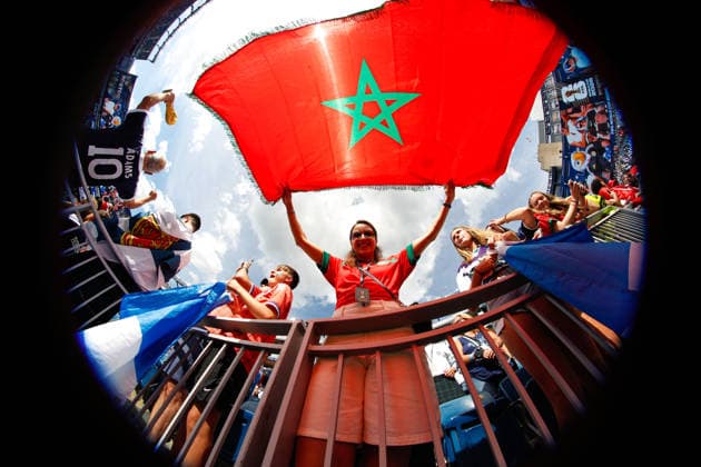 June 19, 2026; Foxborough, Massachusetts, USA; A Morocco supporter displays the flag of Morocco ahead of a FIFA World Cup, WM, Weltmeisterschaft, Fussball 2026 Group C match between Scotland and Morocco at Boston Stadium. (c) CSM FIFA World Cup 2026: Scotland Vs Morocco JUN 19  - ZUMAc04_ 20260619_zma_c04_044 Copyright: xBurtxGranofskyx