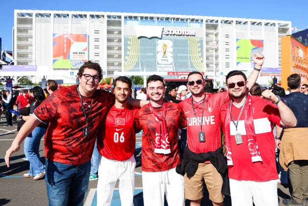 June 19, 2026, Santa Clara, California, USA: Santa Clara, USA - June 19 2026: Stadium atmosphere and fans before a FIFA World Cup, WM, Weltmeisterschaft, Fussball group match between ToÂ¼rkiye and Paraguay at San Francisco Bay Area Stadium Santa Clara USA - ZUMAp121 20260619_zsp_p121_038 Copyright: xChrisxPutnamx