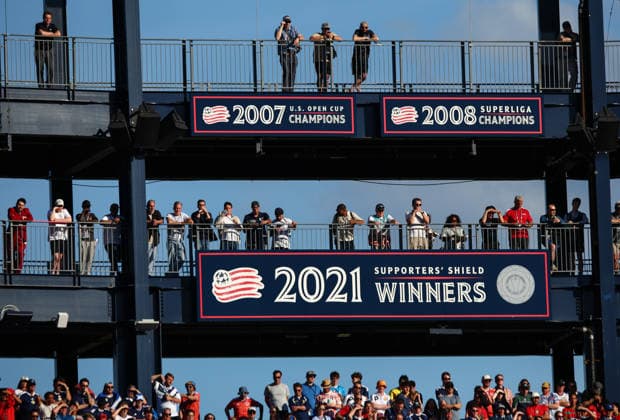 FIFA World Cup, WM, Weltmeisterschaft, Fussball 2026: Scotland v Morocco BOSTON, USA - 19th June 2026: Fans watch from the multi-tiered stadium concourse during the FIFA World Cup 2026 Group C match between Scotland and Morocco at Boston Stadium Boston Boston Stadium United States of America Copyright: xCraigxMercerx xPeakxActionxPhotosx