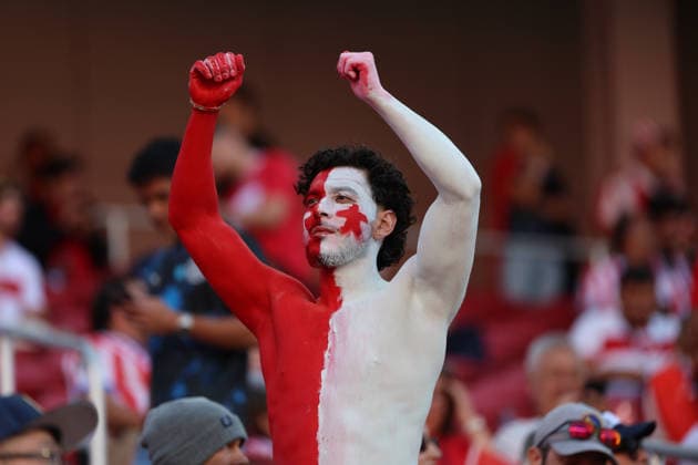 A fan of Turkey reacts before the FIFA World Cup, WM, Weltmeisterschaft, Fussball 2026 group stage D soccer match between Paraguay and Turkey at the Levi s stadium in Santa Clara, United States, 19 June 2026. FIFA World Cup 2026 - Group D - Turkey vs Paraguay !ACHTUNG: NUR REDAKTIONELLE NUTZUNG!  Copyright: xMiguelxGutiérrezx GR6154 20260620-55020652675_1