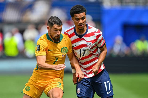 June 19, 2026: Australia midfielder Matthew Leckie (7) and =United States of America midfielder Malik Tillman (17) during the FIFA World Cup, WM, Weltmeisterschaft, Fussball soccer match between Australia and USA in Seattle, WA. Team USA defeated Australia 2-0. CSM FIFA World Cup 2026 Soccer: JUN 19 USA Vs Australia  - ZUMAc04_ 20260619_zma_c04_199 Copyright: xStevexFaberx