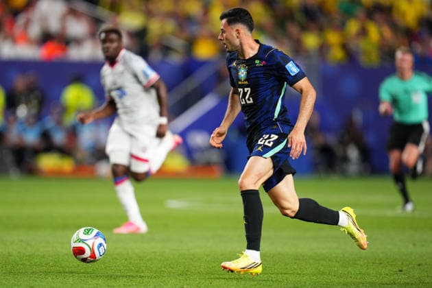 June 19, 2026: Brazil Forward Gabriel Martinelli (22) controls the ball during the second half of a World Cup Match against Haiti at Philadelphia Stadium in Philadelphia, Pennsylvania. CSM Philadelphia United States of America - ZUMAc04_ 20260619_zma_c04_161 Copyright: xKylexRoddenx