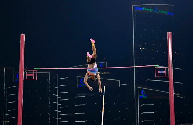 Doha Diamond League 2026 Ernest John Obiena of Philippines competes in the men s pole vault final at the Diamond League Doha Meeting 2026 competition at Suheim Bin Hamad Stadium in Doha, Qatar, on May 19, 2026. DOHA Qatar Copyright: xNOUSHADx