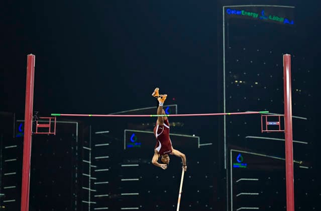 Doha Diamond League 2026 Seifeldin Abdelsalam of Qatar competes in the men s pole vault final at the Diamond League Doha Meeting 2026 competition at Suheim Bin Hamad Stadium in Doha, Qatar, on May 19, 2026. DOHA Qatar Copyright: xNOUSHADx