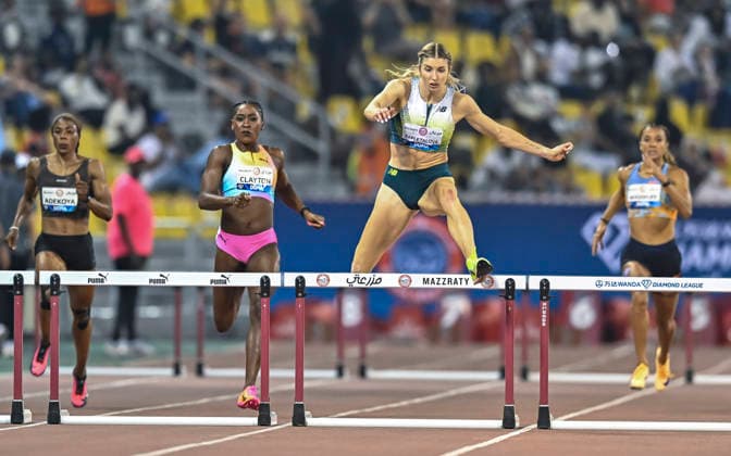 Doha Diamond League 2026 Emma Zapletalova (2-R) of Slovakia competes in the women s 400m Hurdles final at the Diamond League Doha Meeting 2026 competition at Suheim Bin Hamad Stadium in Doha, Qatar, on May 19, 2026. DOHA Qatar Copyright: xNOUSHADx