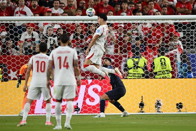 Turkiye v Paraguay - FIFA World Cup, WM, Weltmeisterschaft, Fussball 2026 - Group D SANTA CLARA, UNITED STATES - JUNE 19: Deniz Gul of Turkiye in action during the 2026 FIFA World Cup First Stage Group D match between Turkiye and Paraguay at the San Francisco Bay Area Stadium (Levi’s Stadium) in Santa Clara, California, United States on June 19, 2026. Tayfun Coskun Anadolu California United States. Editorial use only. Please get in touch for any other usage.  Copyright: x2026xAnadoluxTayfunxCoskunx
