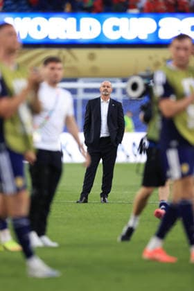 Football - FIFA World Cup, WM, Weltmeisterschaft, Fussball - Group C - Scotland v Morocco 19th June 2026 - FIFA World Cup - Group C - Scotland v Morocco - Scotland manager Steve Clarke looks on after the match - Photo: Simon Stacpoole Offside. Foxborough USA *** Fußball – FIFA-Weltmeisterschaft, Gruppe C  Copyright: xSimonxStacpoolexOffside