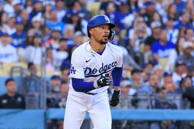 June 19, 2026, Los Angeles, California, USA: Mookie Betts 50 of the Los Angeles Dodgers hits a double during a regular season MLB, Baseball Herren, USA game against the Baltimore Orioles on Friday June 19, 2026 at Dodger Stadium in Los Angeles, California. Dodgers defeat Orioles, 6-5. JAVIER ROJAS PI Dodgers Defeat Orioles, 6-5  - ZUMAp124 20260619_zaa_p124_013 Copyright: xJavierxRojasx