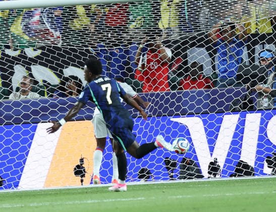 FIFA World Cup, WM, Weltmeisterschaft, Fussball 2026 FIFA World Cup 2026 Brazil v Haiti Brazil 3 Haiti 0 V. Junior of Brazil takes a goal in FIFA 2026 World Cup at Philadelphia against Haiti Philadelphia Philadelphia Stadium USA Copyright: xseshadrixSUKUMARx