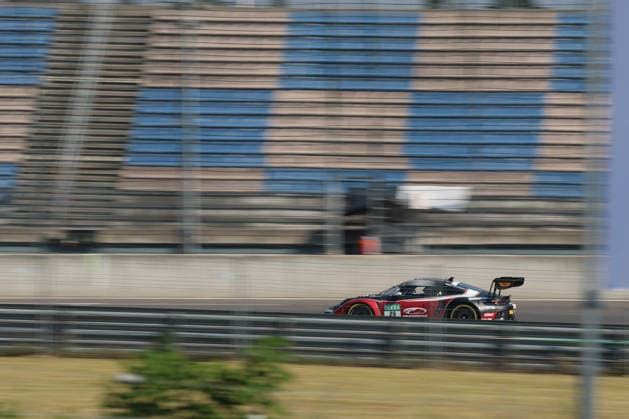 Bastian Buus (DK Land-Motorsport, 29), Porsche 911 GT3 R Evo DTM (German Touring Car Championship) - Round 3 - Qualifying, DEKRA Lausitzring on 20.06.2026. Brandenburg Deutschland Copyright: xO.Frankex
