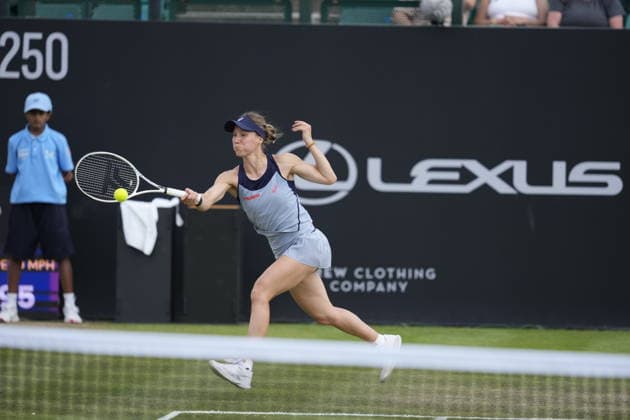 Lexus Nottingham Open - Day Five Nottingham, England 19 Jun 2026 Viktorija Golubic in action during their Quarter Final singles match at the 2026 Lexus Nottingham Open Women s tennis tournament taking place at the Nottingham Tennis Centre, Nottingham, England. Nottingham Great Britain United Kingdom  Copyright: xOwenxHammondx originalFilename:hammond-2026lexu260619_np6uq.jpg