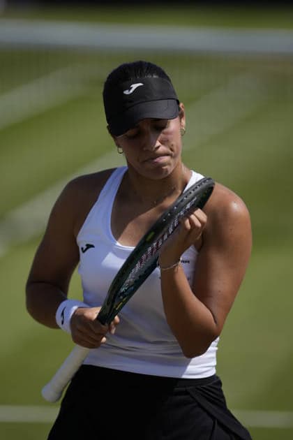 Lexus Nottingham Open - Day Five Nottingham, England 19 Jun 2026 Jessica Bouzas Maneiro in action during their Quarter final Singles match at the 2026 Lexus Nottingham Open Women s tennis tournament taking place at the Nottingham Tennis Centre, Nottingham, England. Nottingham Great Britain United Kingdom  Copyright: xOwenxHammondx originalFilename:hammond-2026lexu260619_np0dH.jpg