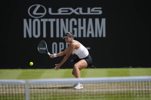 Lexus Nottingham Open - Day Five Nottingham, England 19 Jun 2026 Jessica Bouzas Maneiro in action during their Quarter final Singles match at the 2026 Lexus Nottingham Open Women s tennis tournament taking place at the Nottingham Tennis Centre, Nottingham, England. Nottingham Great Britain United Kingdom  Copyright: xOwenxHammondx originalFilename:hammond-2026lexu260619_npKVn.jpg