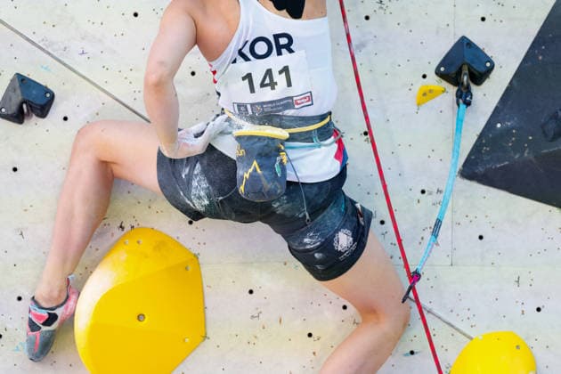 CLIMBING - World Climbing Series INNSBRUCK,AUSTRIA,20.JUN.26 - CLIMBING - World Climbing Series, lead. Image shows a feature with hands.  GEPAxpictures xMarkoxVulic
