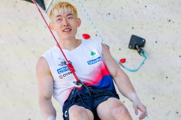 CLIMBING - World Climbing Series INNSBRUCK,AUSTRIA,20.JUN.26 - CLIMBING - World Climbing Series, lead. Image shows Joonha Shin (KOR).  GEPAxpictures xMarkoxVulic