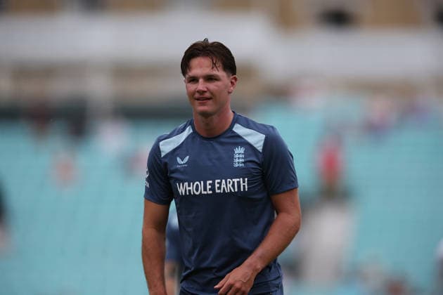 England v New Zealand, International Test Match 2026 England Fast Bowler Sonny Baker Warming Up during the International Test Match 2026 match between England and New Zealand at the Oval, London, UK on 20 June 2026. London Oval London UK Editorial use only , Copyright: xChrisxFoxwellx PSI-24390-0003
