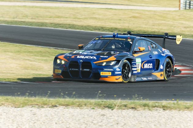 Schipkau, Deutschland 19. - 21. Juni 2026: ADAC GT Masters - 2026 - Lauf 5 - DEKRA Lausitzring - Samstags Qualifikation Im Bild: Storm Gjerdrum (NOR) Fabio Rauer (DEU) FK Performance Motorsport Lausitzring Sachsen *** Schipkau, Germany, June 19–21, 2026 ADAC GT Masters 2026 Round 5 DEKRA Lausitzring Saturday Qualifying Pictured Copyright: xFotostandx xStiebertx