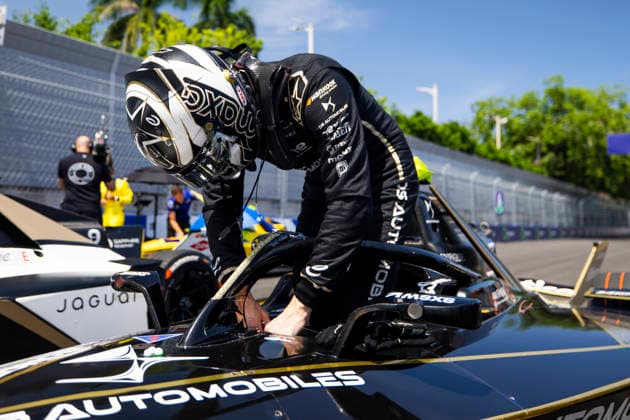 2026 FORMULA E SANYA ePRIX GUNTHER Maximilian (ger), DS Penske, DS E-Tense FE25, portrait during the 2026 Sanya ePrix, 11th round of the 2025-26 ABB FIA Formula E World Championship, WM, Weltmeisterschaft on the Sanya Street Circuit from June 18 to 20, 2026 in Sanya, China - SanyaChina  Copyright: xJULIENxDELFOSSEx