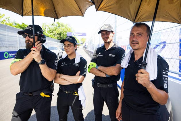 2026 FORMULA E SANYA ePRIX ingenieur engineer, DS Penske Formula E Team, portrait during the 2026 Sanya ePrix, 11th round of the 2025-26 ABB FIA Formula E World Championship, WM, Weltmeisterschaft on the Sanya Street Circuit from June 18 to 20, 2026 in Sanya, China - SanyaChina  Copyright: xJULIENxDELFOSSEx