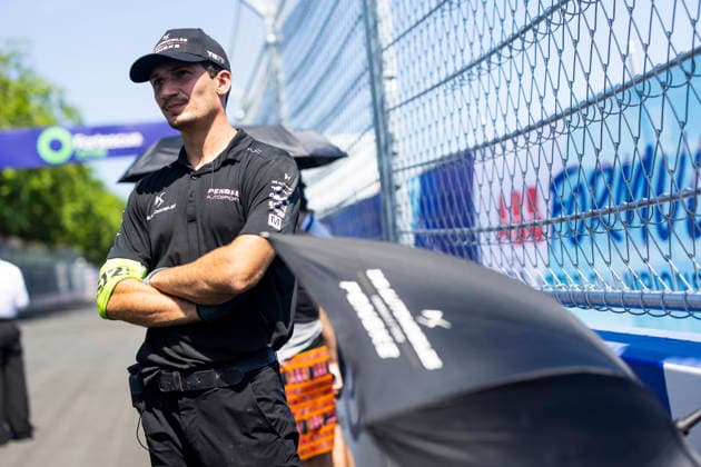 2026 FORMULA E SANYA ePRIX mecaniciens mechanics, DS Penske Formula E Team, portrait during the 2026 Sanya ePrix, 11th round of the 2025-26 ABB FIA Formula E World Championship, WM, Weltmeisterschaft on the Sanya Street Circuit from June 18 to 20, 2026 in Sanya, China - SanyaChina  Copyright: xJULIENxDELFOSSEx