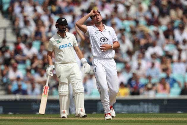 England v New Zealand, International Test Match 2026 England Fast Bowler Josh Tongue (56) reacts to a good ball during the International Test Match 2026 match between England and New Zealand at the Oval, London, UK on 20 June 2026. London Oval London UK Editorial use only , Copyright: xChrisxFoxwellx PSI-24390-0012