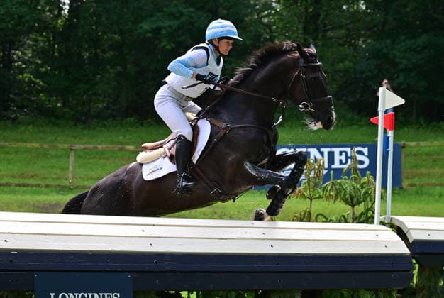 GER; Luhmuehlen 2026 Vielseitigkeit, Gelaendepruefung LONGINES CCI5*-L 20.06.2026, GER; Luhmuehlen 2026, Vielseitigkeit, LONGINES CCI5*-L-Gelaende, im Bild Jonelle Price (NZL) auf Grappa Nera am Longine Teich *** GER Luhmuehlen 2026 Eventing, Cross-Country LONGINES CCI5 L June 20, 2026, GER Luhmuehlen 2026, Eventing, LONGINES CCI5 L Cross-Country, pictured nordphotoxGmbH xWitke nph00002