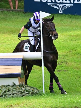 GER; Luhmuehlen 2026 Vielseitigkeit, Gelaendepruefung LONGINES CCI5*-L 20.06.2026, GER; Luhmuehlen 2026, Vielseitigkeit, LONGINES CCI5*-L-Gelaende, im Bild Emma TV Thomas (GBR) auf The Buzz Factor am Longine Teich das Pferd verweigert zweimal und sie muss aufgaben *** GER Luhmuehlen 2026 Eventing, Cross-Country LONGINES CCI5 L June 20, 2026, GER Luhmühlen 2026, Eventing, LONGINES CCI5 L Cross-Country; pictured nordphotoxGmbH xWitke nph00002