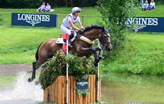 GER; Luhmuehlen 2026 Vielseitigkeit, Gelaendepruefung LONGINES CCI5*-L 20.06.2026, GER; Luhmuehlen 2026, Vielseitigkeit, LONGINES CCI5*-L-Gelaende, im Bild Emily King (GBR) auf Valmy Blats am Longine Teich *** GER Luhmuehlen 2026 Eventing, Cross-Country LONGINES CCI5 L June 20, 2026, GER Luhmühlen 2026, Eventing, LONGINES CCI5 L Cross-Country, pictured nordphotoxGmbH xWitke nph00002