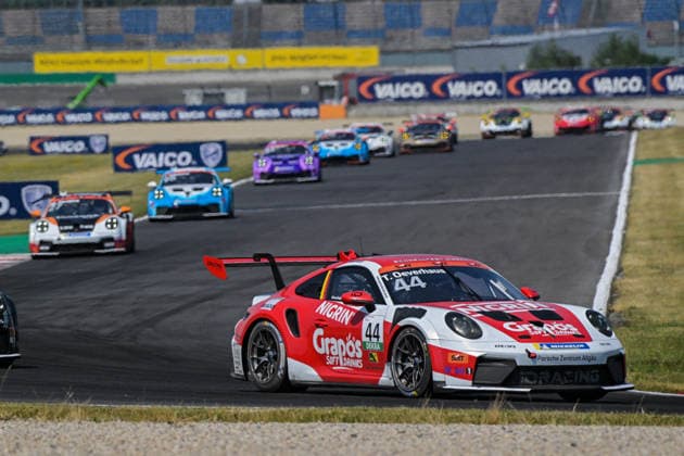 Porsche Sixt Carrera Cup Deutschland, Dekra Lausitzring 2026 20.06.2026 ab 9.00 Uhr Schipkau OT Klettwitz, Dekra Lausitzring Im Foto: 44 Theo Oeverhaus (D) ID Racing, 13 Alexander Tauscher (D) Target Porsche Sixt Carrera Cup Deutschland, Dekra Lausitzring 2026 Schipkau OT Klettwitz Brandenburg Deutschland *** Porsche Sixt Carrera Cup Germany, DEKRA Lausitzring 2026, June 20, 2026, starting at 9 Copyright: xEHLxMedia MichelxKöhlerx 20262006-Porsche Carrera Cup 1 Rennen- Dekra-Lausitzring_018