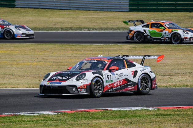 Porsche Sixt Carrera Cup Deutschland, Dekra Lausitzring 2026 20.06.2026 ab 9.00 Uhr Schipkau OT Klettwitz, Dekra Lausitzring Im Foto: 91 Gian Tüccaroglu (D) Team75 Bernhard Porsche Sixt Carrera Cup Deutschland, Dekra Lausitzring 2026 Schipkau OT Klettwitz Brandenburg Deutschland *** Porsche Sixt Carrera Cup Germany, Dekra Lausitzring 2026, June 20, 2026, starting at 9 Copyright: xEHLxMedia MichelxKöhlerx 20262006-Porsche Carrera Cup 1 Rennen- Dekra-Lausitzring_028