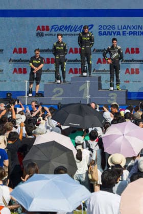 2026 FORMULA E SANYA ePRIX DENNIS Jake (gbr), Andretti Formula E, Porsche 99X Electric, DRUGOVICH Felipe (bra), Andretti Formula E, Porsche 99X Electric, MARTI Pepe (spa), Cupra Kiro, Porsche 99X Electric WCG3, portrait podium during the 2026 Sanya ePrix, 11th round of the 2025-26 ABB FIA Formula E World Championship, WM, Weltmeisterschaft on the Sanya Street Circuit from June 18 to 20, 2026 in Sanya, China - SanyaChina  Copyright: xCLEMENTxLUCKx