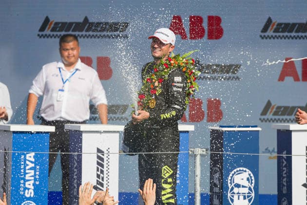 2026 FORMULA E SANYA ePRIX DENNIS Jake (gbr), Andretti Formula E, Porsche 99X Electric, DRUGOVICH Felipe (bra), Andretti Formula E, Porsche 99X Electric, MARTI Pepe (spa), Cupra Kiro, Porsche 99X Electric WCG3, portrait podium during the 2026 Sanya ePrix, 11th round of the 2025-26 ABB FIA Formula E World Championship, WM, Weltmeisterschaft on the Sanya Street Circuit from June 18 to 20, 2026 in Sanya, China - SanyaChina  Copyright: xCLEMENTxLUCKx