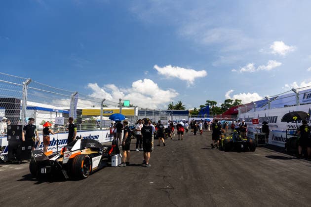 2026 FORMULA E SANYA ePRIX grille de depart, starting grid, ambiance, during the 2026 Sanya ePrix, 11th round of the 2025-26 ABB FIA Formula E World Championship, WM, Weltmeisterschaft on the Sanya Street Circuit from June 18 to 20, 2026 in Sanya, China - SanyaChina  Copyright: xDamienxDoumerguex