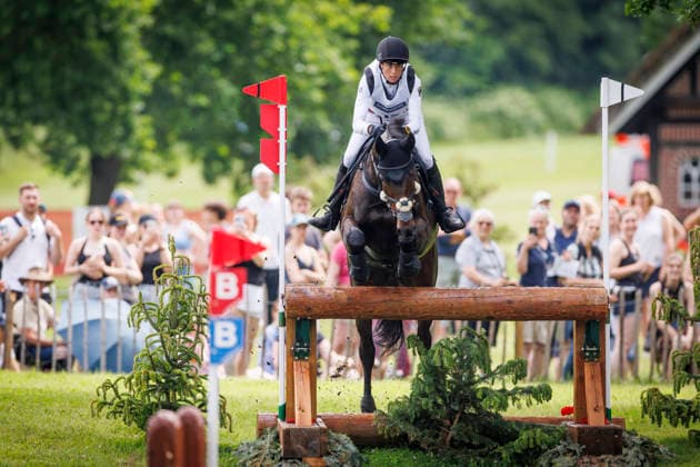 LUHMÜHLEN - Longines Horse Trail 2026, LUHMÜHLEN - Longines Horse Trail 2026 JAHNCKE Heike (GER), Mighty Spring FRH CCI5*-L Gelände Cross Country Luhmühlen, Turniergelände 20. June 2026 - *** LUHMÜHLEN Longines Horse Trail 2026, LUHMÜHLEN Longines Horse Trail 2026 JAHNCKE Heike GER, Mighty Spring FRH CCI5 L Cross Country Luhmühlen, Competition Grounds, June 20, 2026,detected_source_language