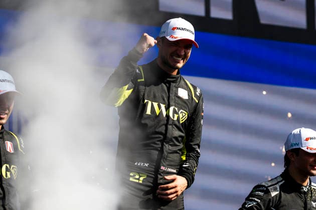 2026 FORMULA E SANYA ePRIX DENNIS Jake (gbr), Andretti Formula E, Porsche 99X Electric, portrait during the 2026 Sanya ePrix, 11th round of the 2025-26 ABB FIA Formula E World Championship, WM, Weltmeisterschaft on the Sanya Street Circuit from June 18 to 20, 2026 in Sanya, China - SanyaChina  Copyright: xFabrizioxBoldonix