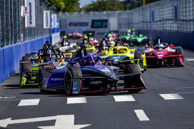 2026 FORMULA E SANYA ePRIX 94 WEHRLEIN Pascal (ger), Porsche Formula E Team, Porsche 99X Electric, action during the 2026 Sanya ePrix, 11th round of the 2025-26 ABB FIA Formula E World Championship, WM, Weltmeisterschaft on the Sanya Street Circuit from June 18 to 20, 2026 in Sanya, China - SanyaChina  Copyright: xJULIENxDELFOSSEx