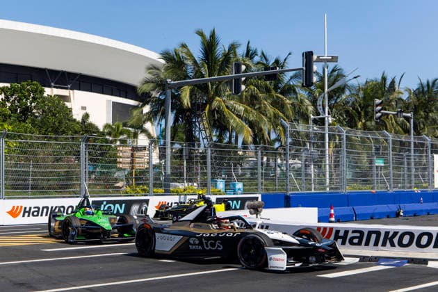 2026 FORMULA E SANYA ePRIX 09 EVANS Mitch (nzl), Jaguar TCS Racing, Jaguar I-Type 7, action during the 2026 Sanya ePrix, 11th round of the 2025-26 ABB FIA Formula E World Championship, WM, Weltmeisterschaft on the Sanya Street Circuit from June 18 to 20, 2026 in Sanya, China - SanyaChina  Copyright: xJULIENxDELFOSSEx