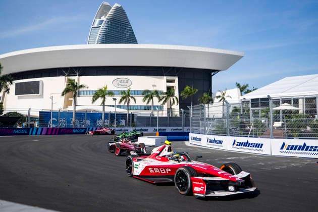 2026 FORMULA E SANYA ePRIX 01 ROWLAND Oliver (gbr), Nissan Formula E Team, Nissan e-4ORCE 05, action during the 2026 Sanya ePrix, 11th round of the 2025-26 ABB FIA Formula E World Championship, WM, Weltmeisterschaft on the Sanya Street Circuit from June 18 to 20, 2026 in Sanya, China - SanyaChina  Copyright: xJULIENxDELFOSSEx