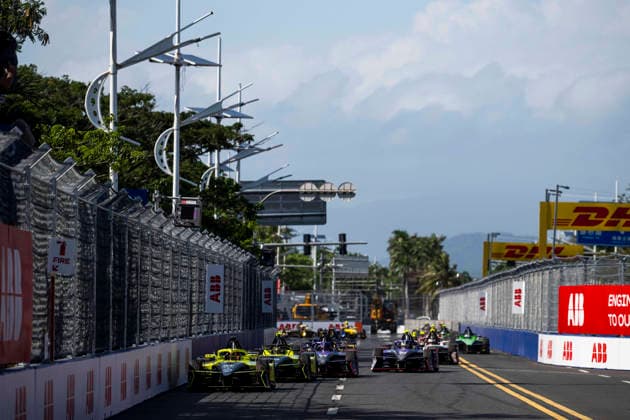 2026 FORMULA E SANYA ePRIX 27 DENNIS Jake (gbr), Andretti Formula E, Porsche 99X Electric, action during the 2026 Sanya ePrix, 11th round of the 2025-26 ABB FIA Formula E World Championship, WM, Weltmeisterschaft on the Sanya Street Circuit from June 18 to 20, 2026 in Sanya, China - SanyaChina  Copyright: xFabrizioxBoldonix