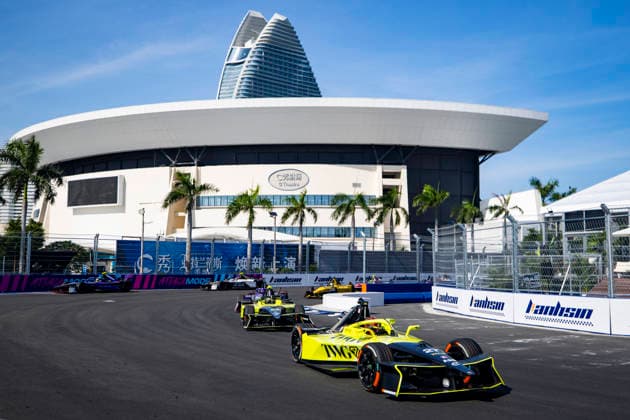 2026 FORMULA E SANYA ePRIX 27 DENNIS Jake (gbr), Andretti Formula E, Porsche 99X Electric, action during the 2026 Sanya ePrix, 11th round of the 2025-26 ABB FIA Formula E World Championship, WM, Weltmeisterschaft on the Sanya Street Circuit from June 18 to 20, 2026 in Sanya, China - SanyaChina  Copyright: xJULIENxDELFOSSEx