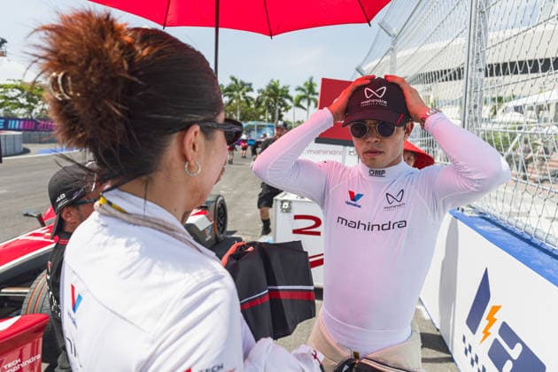 2026 FORMULA E SANYA ePRIX DE VRIES Nyck (nld), Mahindra Racing, Mahindra M12Electro, portrait starting grid, grille de depart during the 2026 Sanya ePrix, 11th round of the 2025-26 ABB FIA Formula E World Championship, WM, Weltmeisterschaft on the Sanya Street Circuit from June 18 to 20, 2026 in Sanya, China - SanyaChina  Copyright: xCLEMENTxLUCKx