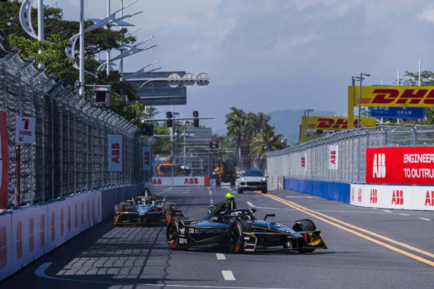 2026 FORMULA E SANYA ePRIX 07 GUNTHER Maximilian (ger), DS Penske, DS E-Tense FE25, action start, depart during the 2026 Sanya ePrix, 11th round of the 2025-26 ABB FIA Formula E World Championship, WM, Weltmeisterschaft on the Sanya Street Circuit from June 18 to 20, 2026 in Sanya, China - SanyaChina  Copyright: xCLEMENTxLUCKx