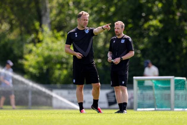 HEERENVEEN , 20-06-2026 , Sportpark SkoatterwÃ¢ld , season 2026 2026 , Dutch Eredivisie football , first training of new season , picture shows, SC Heerenveen headcoach Robin Veldman First training SC Heerenveen season 2026-2027  x204495701x Copyright: