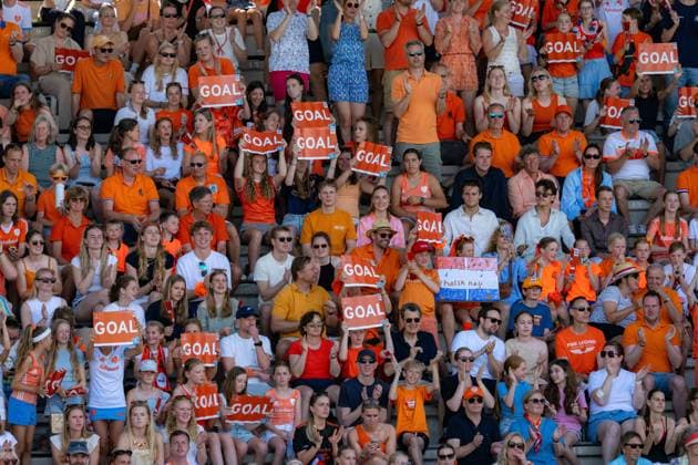 ROTTERDAM, 20-06-2026, HC Rotterdam, FIH Hockey Pro League Women, Netherlands - Spain , Season 2025-2026. Picture shows fans celebrate goal Netherands - Spain (1st Match)  x204496183x Copyright: