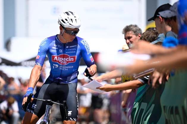 Baloise Belgium Tour 2026 Stage 4 AARSCHOT, BELGIUM - JUNE 20 : Philipsen Jasper (BEL) of Alpecin-Premier Tech before the start of the race during stage 4 of the 95th edition of Baloise Tour of Belgium an UCI ProSeries 2.Pro cycling road race stage for Men Elite of 183.5 km with start in Begijnendijk and finish in Aarschot on June 20, 2026 in Aarschot, Belgium, 20 06 2026 ( Motordriver Stephan Boone - Aarschot Belgium  Copyright: xTomasxSiskx
