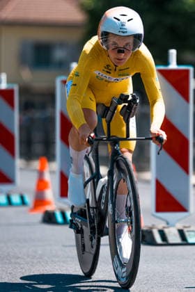 AARBURG, SWITZERLAND - JUNE 20: Elisa Longo Borghini of Italy and UAE Team ADQ in action during the 89th Tour de Suisse 2026 on June 20, 2026 in Aarburg, Switzerland. *** AARBURG, SWITZERLAND, JUNE 20—Elisa Longo Borghini of Italy and UAE Team ADQ in action during the 89th Tour de Suisse 2026 on June 20, 2026, in Aarburg, Switzerland,detected_source_language Copyright: xJustPictures.ch PascalxvonxBürenx jp-en-EuSpIm-Pavo_Fotografie-07621