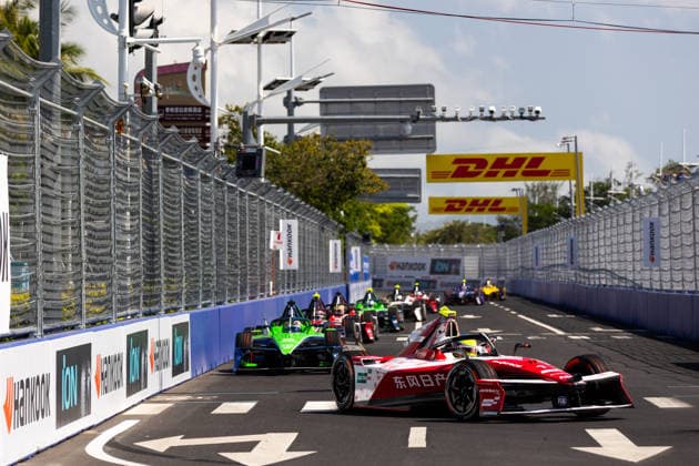 2026 FORMULA E SANYA ePRIX 01 ROWLAND Oliver (gbr), Nissan Formula E Team, Nissan e-4ORCE 05, action during the 2026 Sanya ePrix, 11th round of the 2025-26 ABB FIA Formula E World Championship, WM, Weltmeisterschaft on the Sanya Street Circuit from June 18 to 20, 2026 in Sanya, China - SanyaChina  Copyright: xDamienxDoumerguex